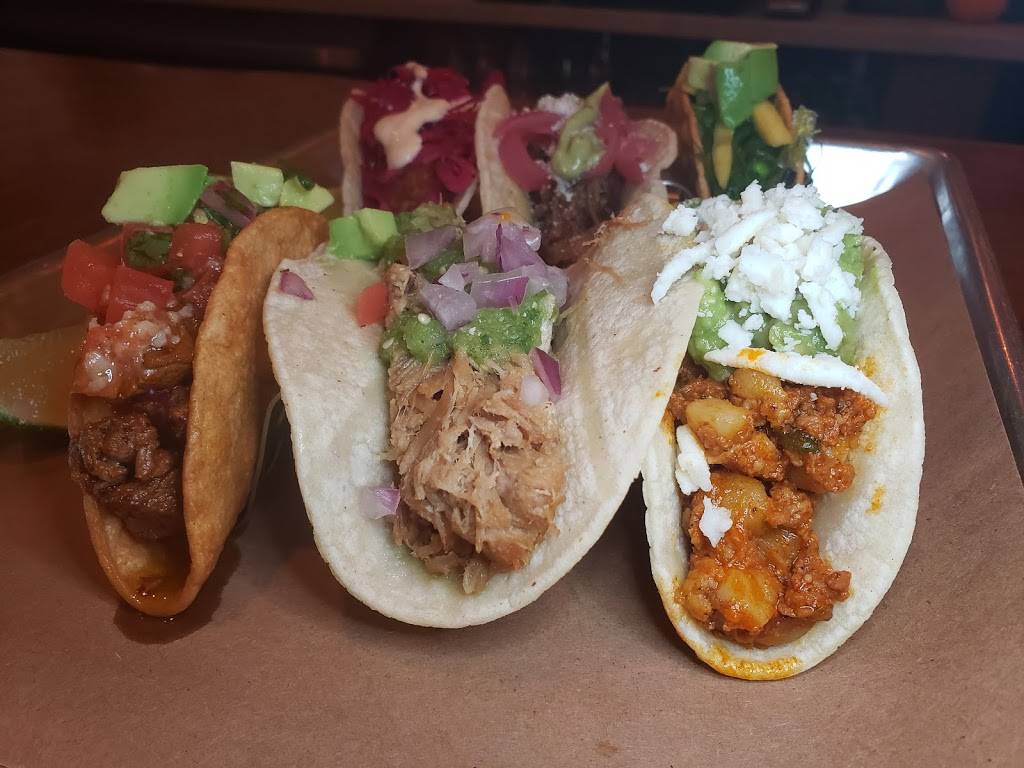 BarRoja | restaurant | 1709 Delaware Ave, Wilmington, DE 19806, USA | 3022560883 OR +1 302-256-0883