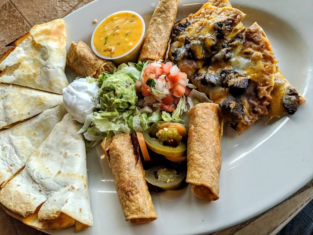 On The Border Mexican Grill & Cantina | meal takeaway | 9000 Airport Blvd, Orlando, FL 32827, USA | 4078252922 OR +1 407-825-2922