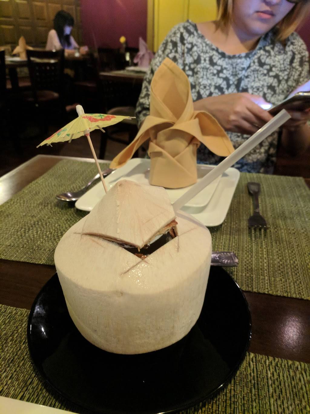 Karakade Thai Cuisine | restaurant | 593 Woodside Rd G, Redwood City, CA 94061, USA | 6503654079 OR +1 650-365-4079