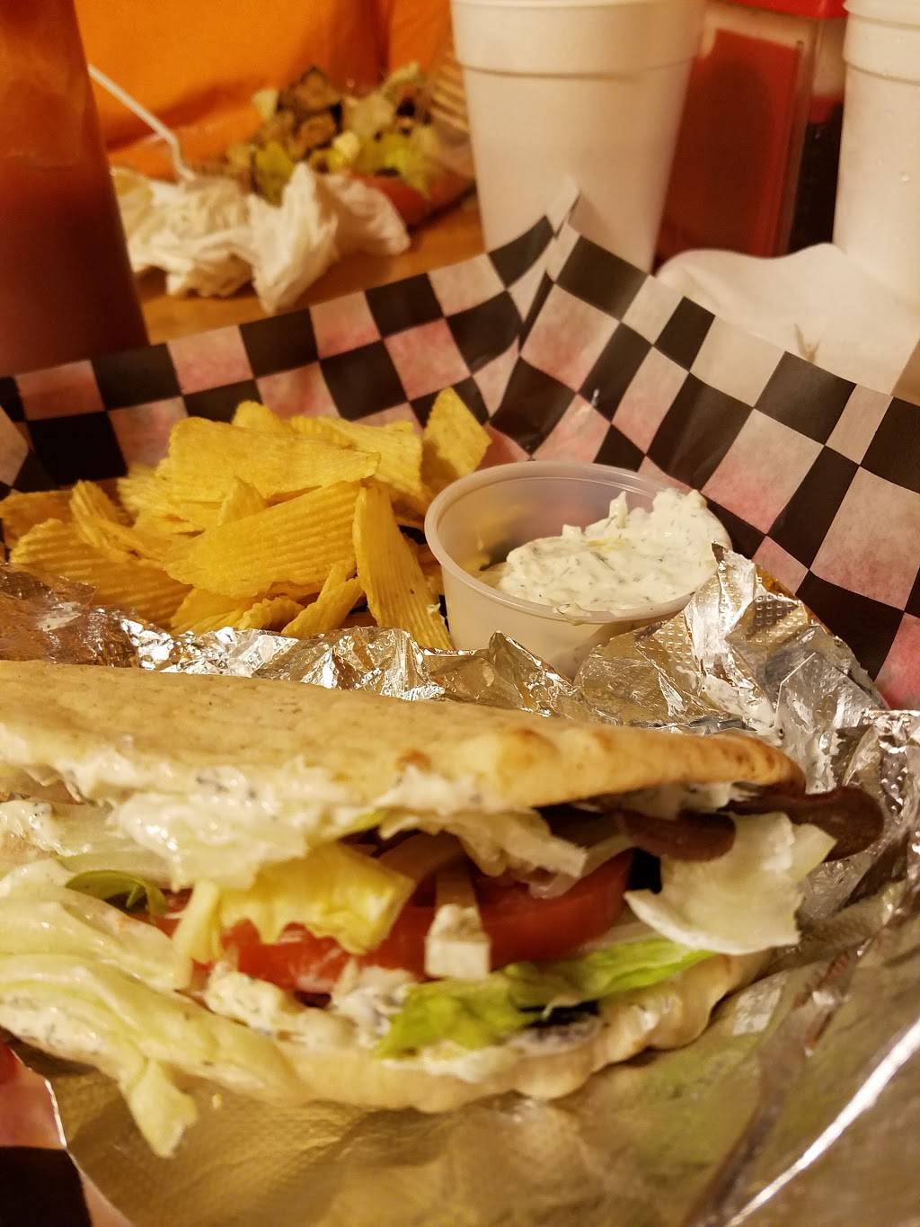 Garden Deli & Pizzeria | restaurant | 512 US-64, Manteo, NC 27954, USA | 2524736888 OR +1 252-473-6888