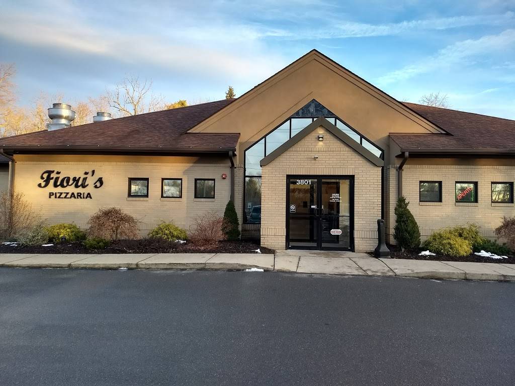 Fioris Pizzaria | restaurant | 3801 Washington Rd, Canonsburg, PA 15317, USA | 7249415910 OR +1 724-941-5910