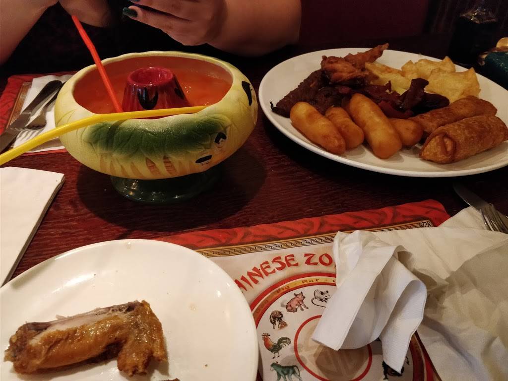 Singapore Chinese Restaurant & Bar | restaurant | 111 Pleasant St, Attleboro, MA 02703, USA | 5082268868 OR +1 508-226-8868