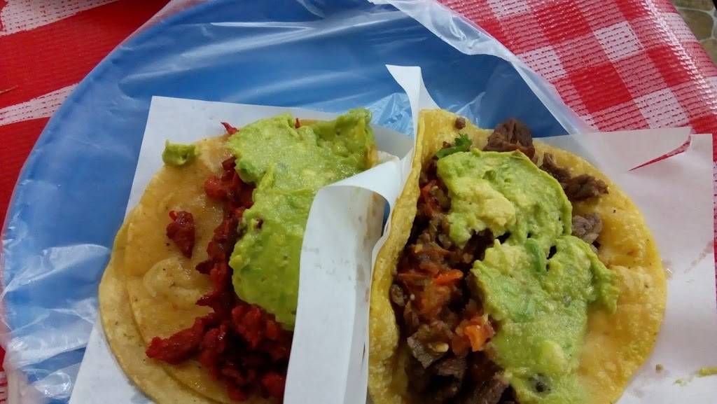TACOS GUANAJUATO | restaurant | Blvd. el Mirador 576, El Mirador, 22520 Tijuana, B.C., Mexico | 016643799509 OR +52 664 379 9509