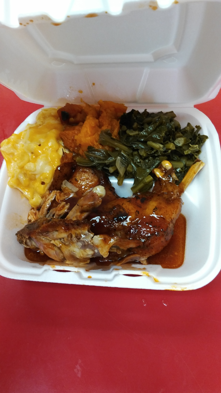 Wings Town | restaurant | 2340 E Monument St, Baltimore, MD 21205, USA | 4105580484 OR +1 410-558-0484