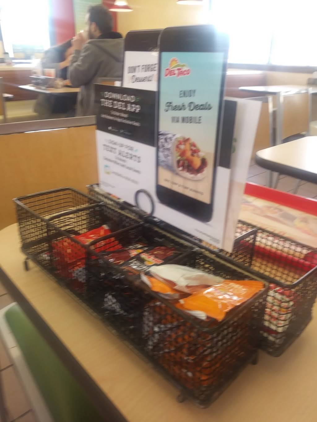 Del Taco | meal takeaway | 109 Via Pico Plaza, San Clemente, CA 92672, USA | 9494925311 OR +1 949-492-5311