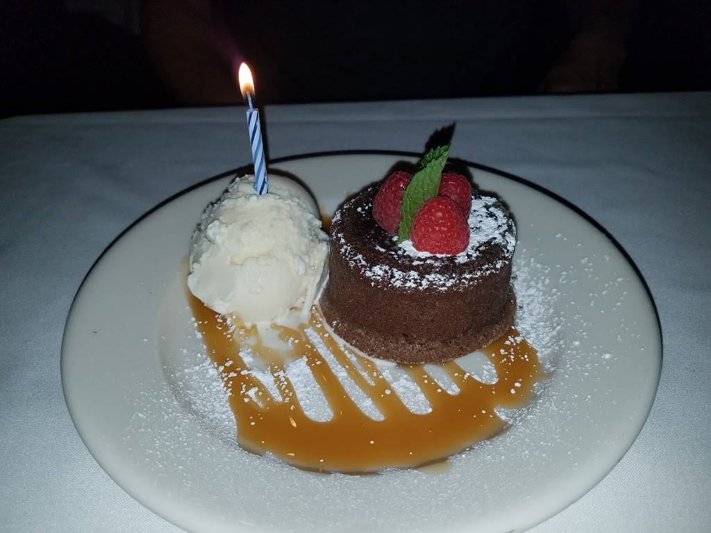 Mortons The Steakhouse | restaurant | 777 Northern Blvd, Great Neck, NY 11020, USA | 5164982950 OR +1 516-498-2950