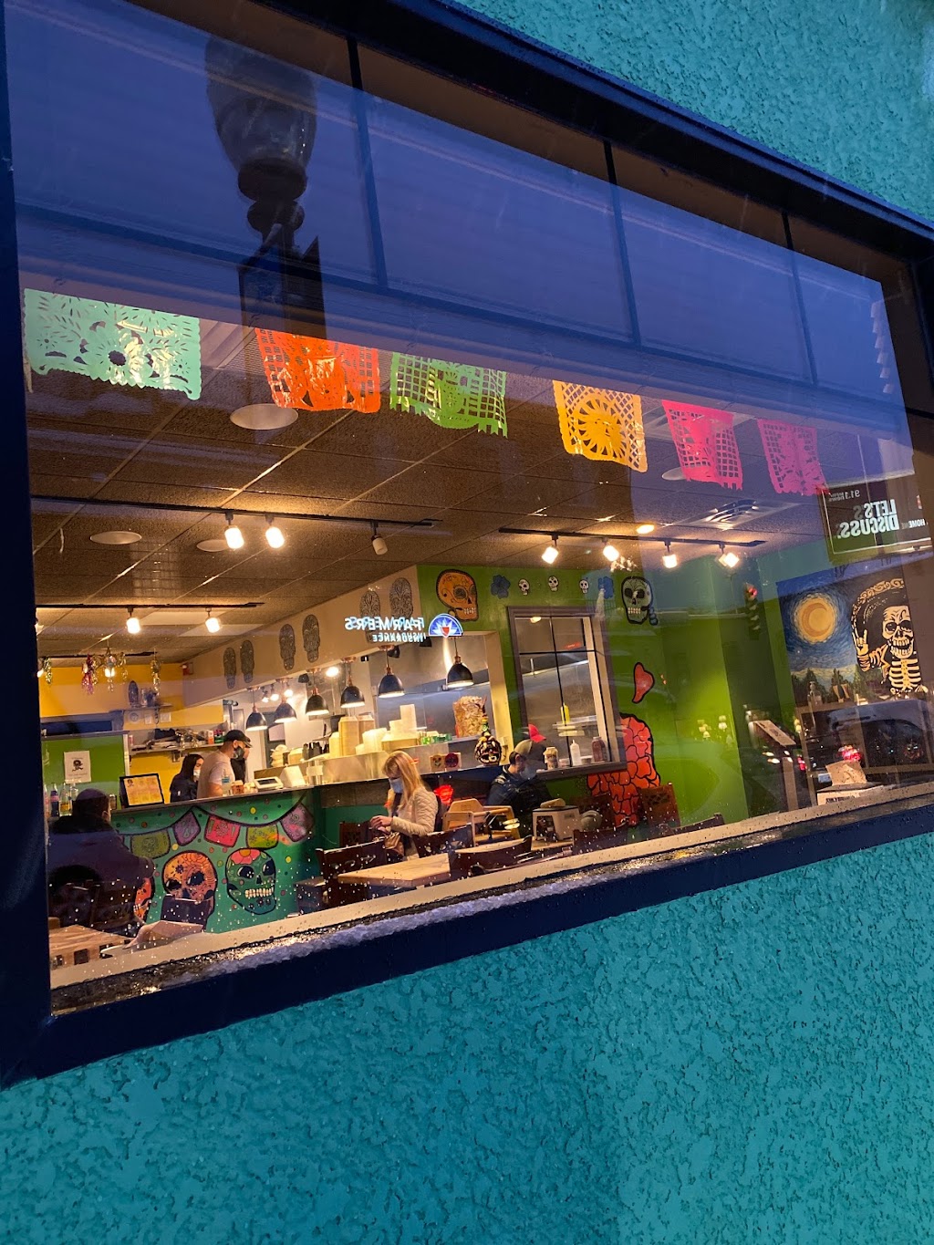 El Travieso taqueria | restaurant | 4953 Xerxes Ave S, Minneapolis, MN 55410, USA | 6129229235 OR +1 612-922-9235