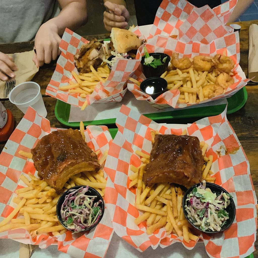 The Strand Smokehouse | restaurant | 25-27 Broadway, Queens, NY 11106, USA | 7184403231 OR +1 718-440-3231