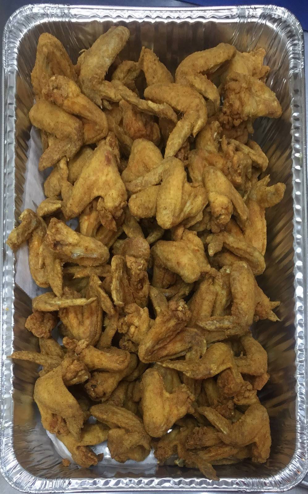 Royal Fish & Chicken Inc | restaurant | 11429 Seven Mile E, Detroit, MI 48234, USA | 3135277777 OR +1 313-527-7777