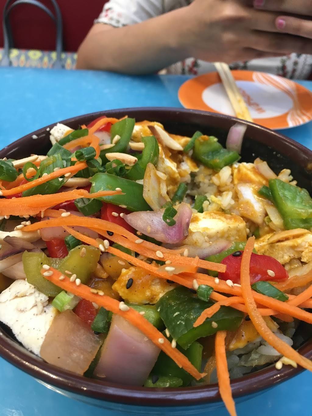 Wasabi | restaurant | 1961 Chain Bridge Rd, McLean, VA 22102, USA | 7033880646 OR +1 703-388-0646