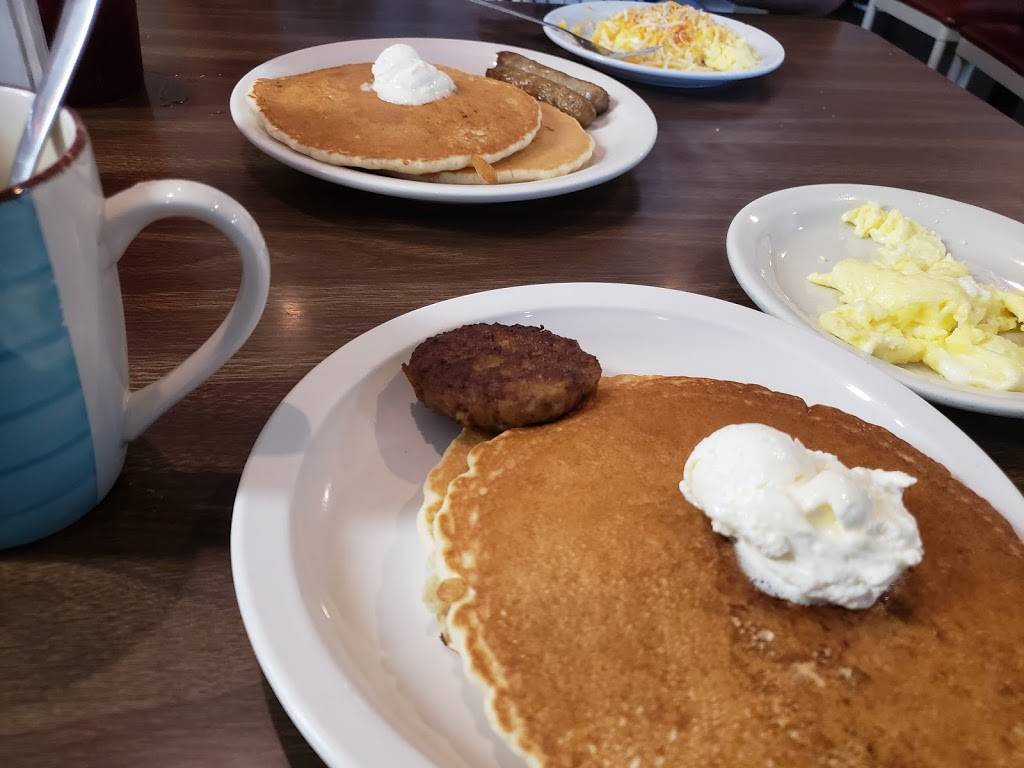 Benbrook Cafe | restaurant | 4902 US-377, Fort Worth, TX 76116, USA | 8172441372 OR +1 817-244-1372