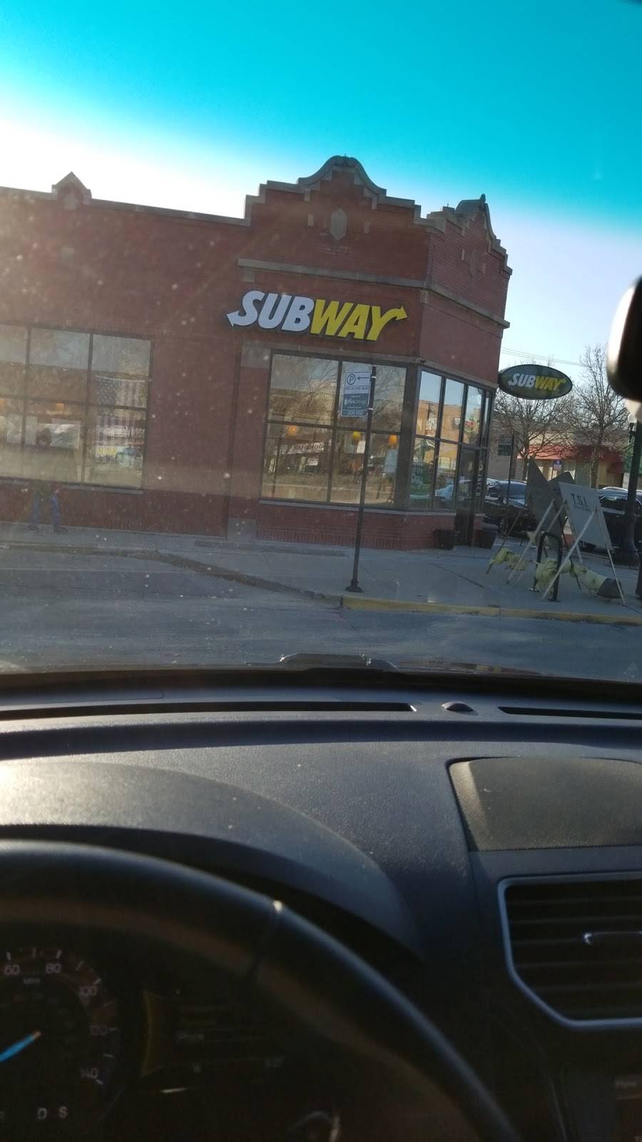 Subway Restaurants | restaurant | 1901 W 103rd St, Chicago, IL 60643, USA | 7739415856 OR +1 773-941-5856