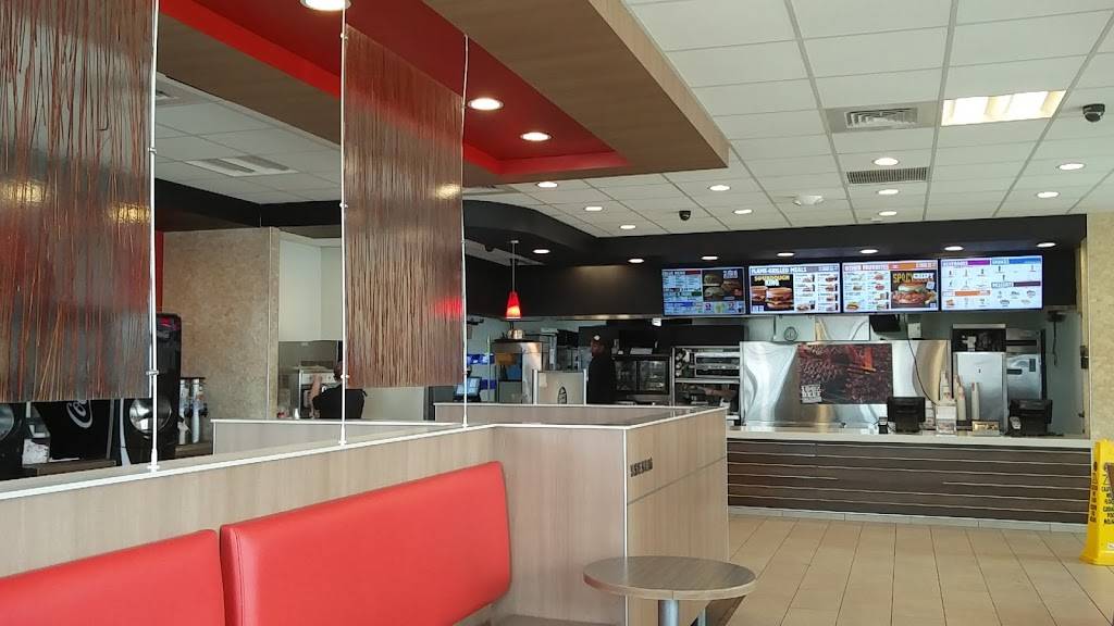 Burger King | restaurant | 3089 Wilma Rudolph Blvd, Clarksville, TN 37040, USA | 9316458751 OR +1 931-645-8751