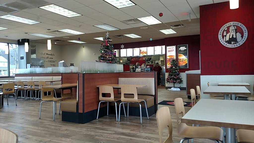 Wendys | restaurant | 914 2nd St, St Marys, WV 26170, USA | 3046842609 OR +1 304-684-2609