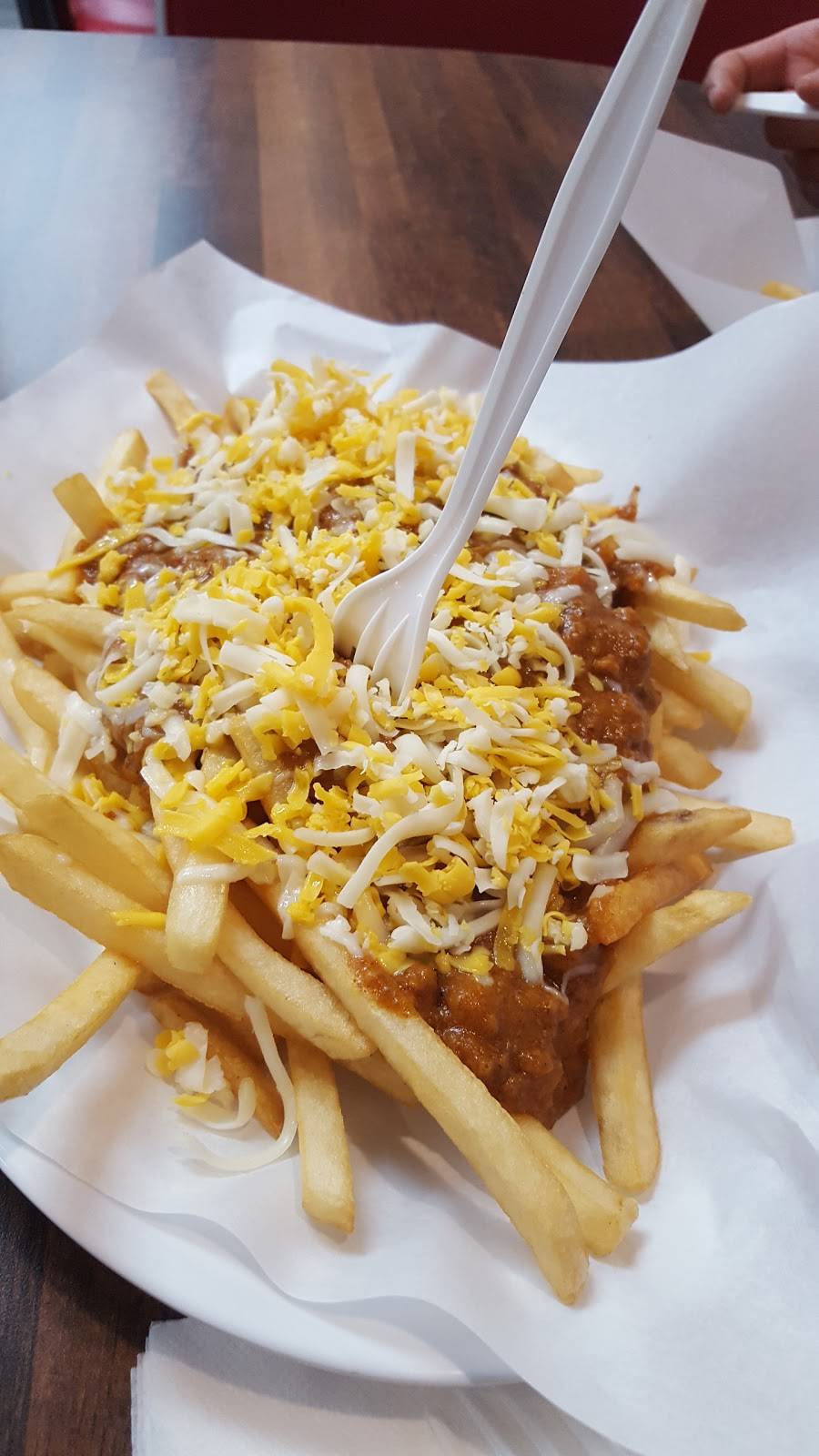 Johns Burgers | restaurant | 6537 Whittier Blvd, East Los Angeles, CA 90022, USA | 3237211524 OR +1 323-721-1524