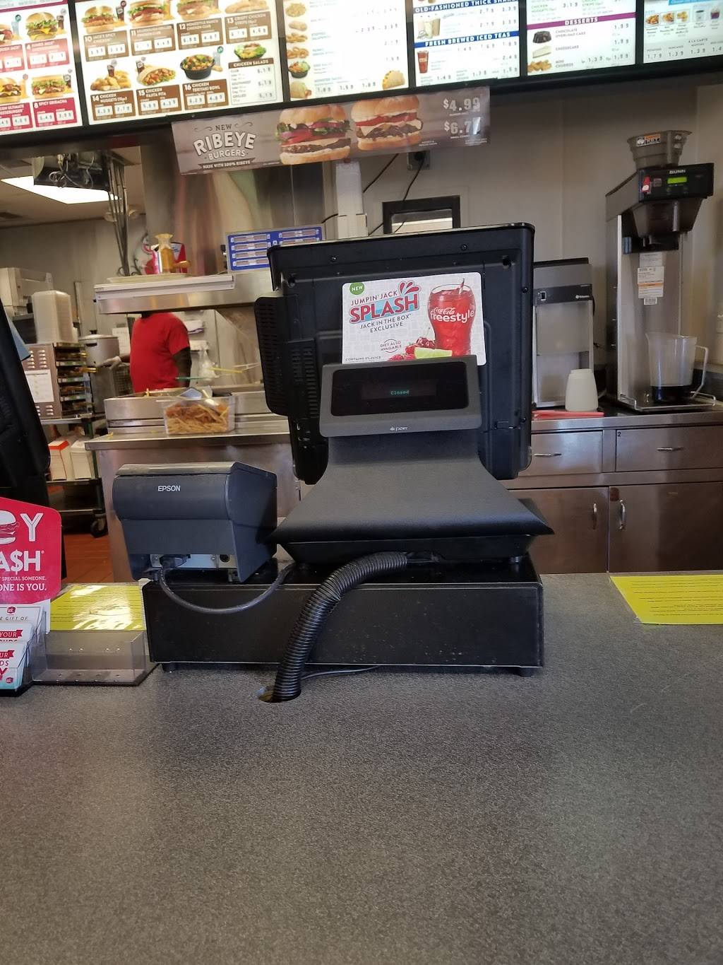 Jack in the Box | restaurant | 7806 Forest Point Blvd, Charlotte, NC 28217, USA | 7045271681 OR +1 704-527-1681