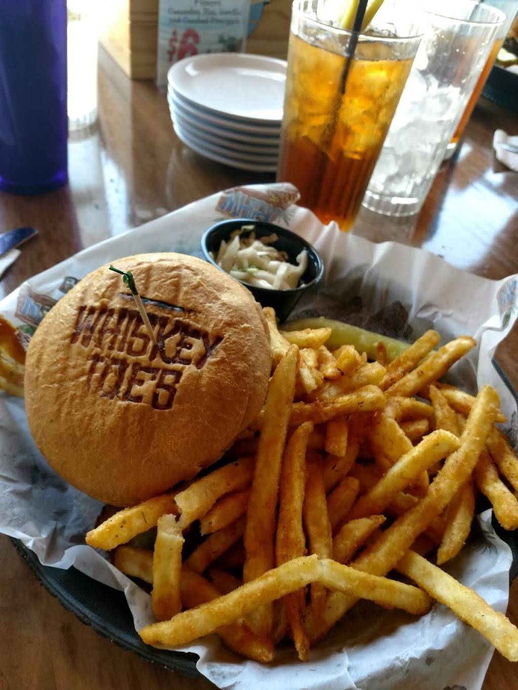 Whiskey Joes Tampa Bar & Grill | restaurant | 7720 W Courtney Campbell Causeway, Tampa, FL 33607, USA | 8132810770 OR +1 813-281-0770