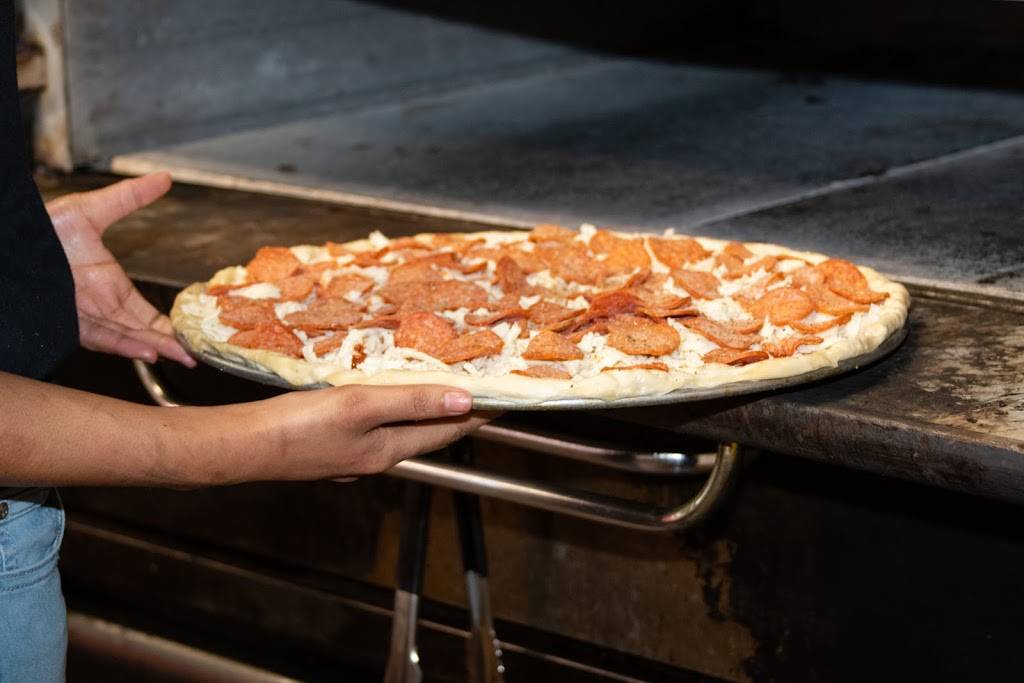 JJs & Sons Pizzeria | restaurant | 158 N Centre St, Cumberland, MD 21502, USA | 3017773994 OR +1 301-777-3994