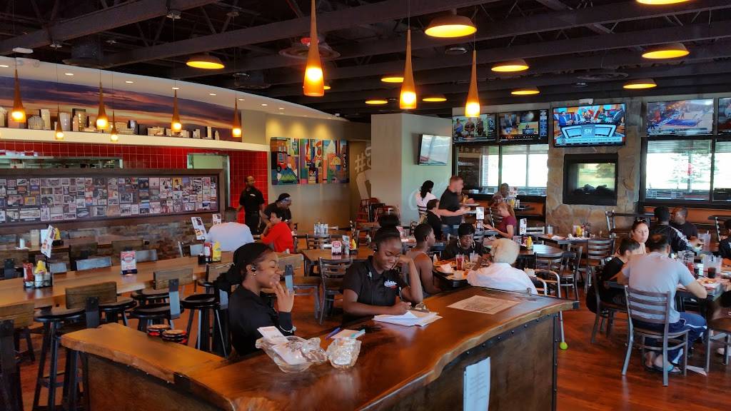 Slymans Tavern | restaurant | 4009 Orange Pl, Beachwood, OH 44122, USA | 2162929610 OR +1 216-292-9610