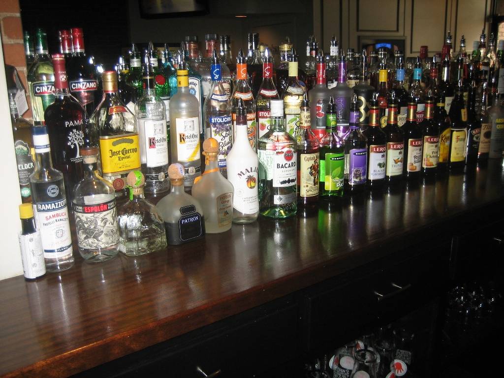 Post Road Tavern | restaurant | 619 Main St, Waltham, MA 02452, USA | 7818991231 OR +1 781-899-1231