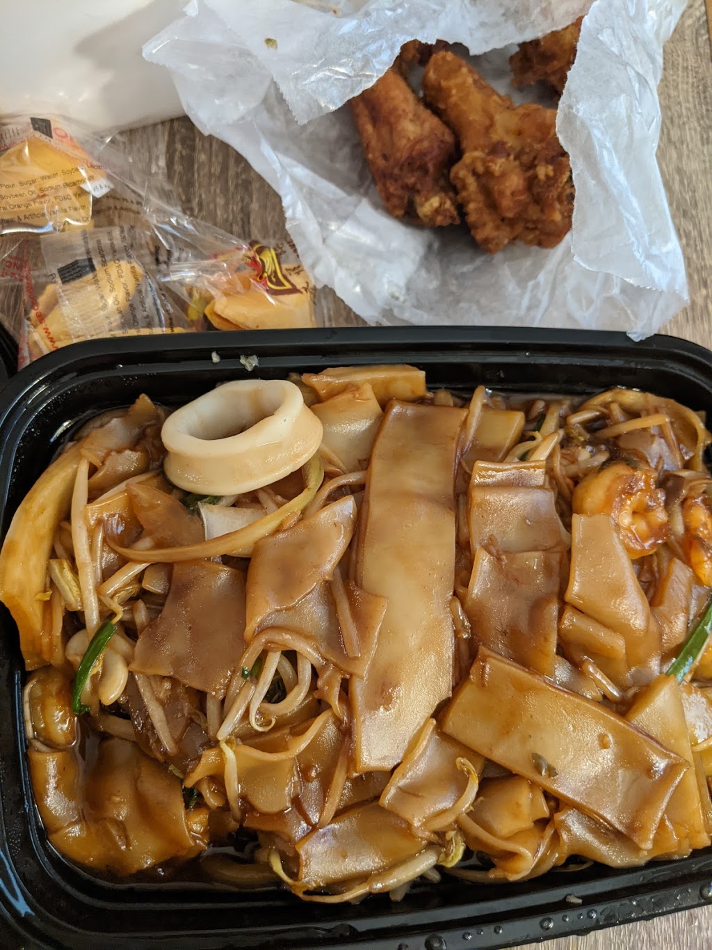 Chinatown On Thayer | restaurant | 277 Thayer St, Providence, RI 02906, USA | 4015217777 OR +1 401-521-7777