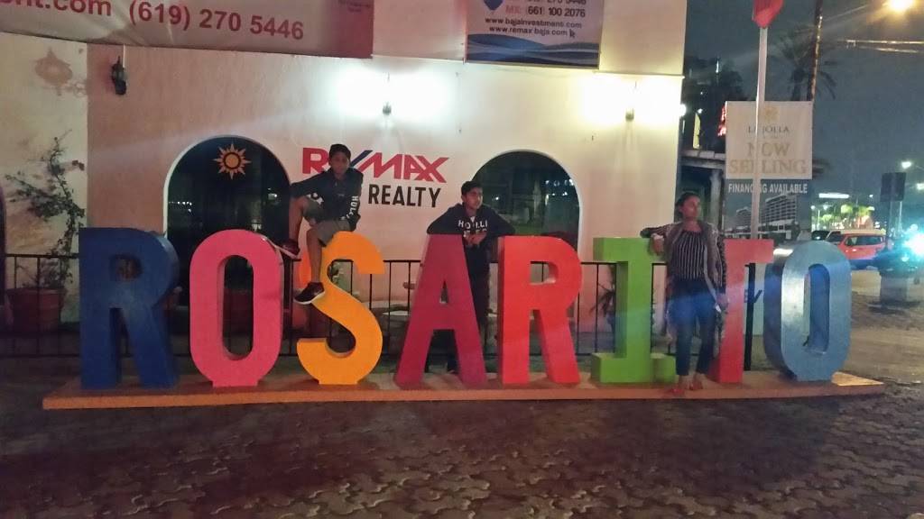 Nanas Fish and Chips | restaurant | Benito Juarez 1207 Loc C, Centro, Playas Rosarito, 22710 Rosarito, B.C., Mexico | 016616124776 OR +52 661 612 4776