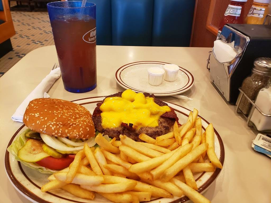 Kerbys Koney Island | restaurant | 33812 Gratiot Ave, Clinton Twp, MI 48035, USA | 5867929222 OR +1 586-792-9222