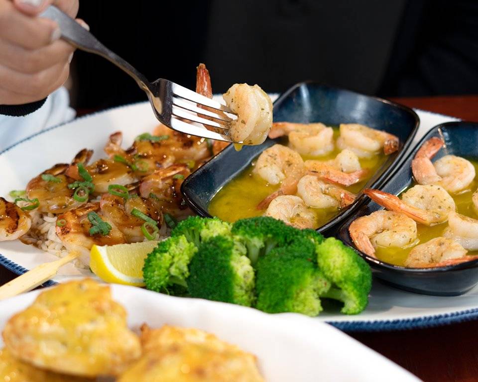 Red Lobster | restaurant | 13300 Biscayne Blvd, North Miami, FL 33181, USA | 3058956095 OR +1 305-895-6095