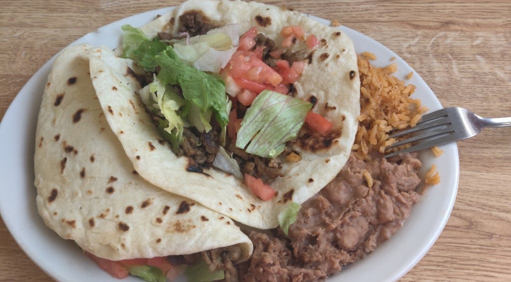 La Ribera Taqueria & Restaurant | restaurant | 428 N Alamo St, Refugio, TX 78377, USA | 3615261307 OR +1 361-526-1307
