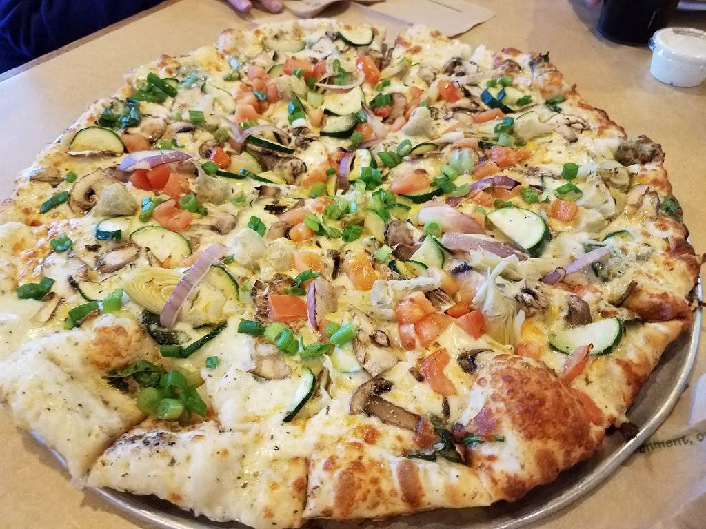 Round Table Pizza | meal delivery | 3005 Freeport Blvd, Sacramento, CA 95818, USA | 9164432001 OR +1 916-443-2001