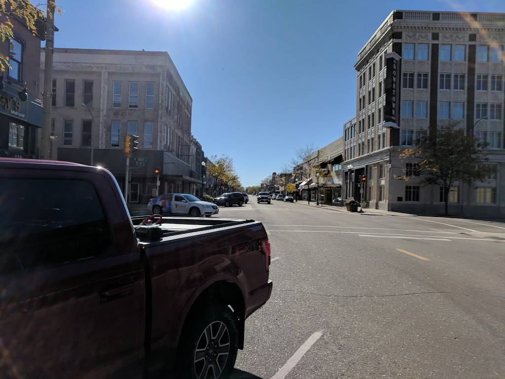 Mckinneys Irish Pub Grand Island | restaurant | 123 W 3rd St, Grand Island, NE 68801, USA | 3083912953 OR +1 308-391-2953