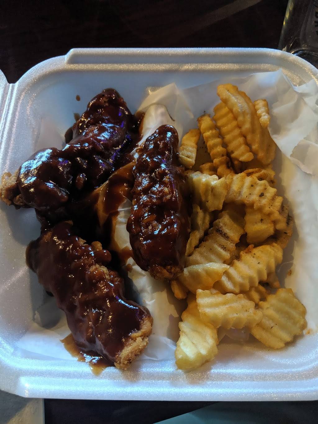 Sadiqs Bistro | restaurant | 3762 Campbellton Rd SW, Atlanta, GA 30331, USA | 6782429147 OR +1 678-242-9147