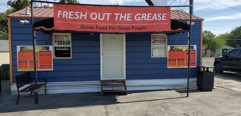 Fresh Out The Grease | restaurant | 1429 Woodward Rd, Midfield, AL 35228, USA | 2056376101 OR +1 205-637-6101