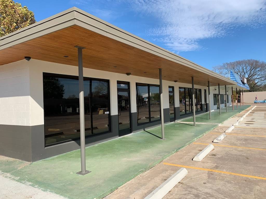 Little Deli & Pizzeria | restaurant | 1804 Briarcliff Blvd, Austin, TX 78723, USA | 5122208346 OR +1 512-220-8346