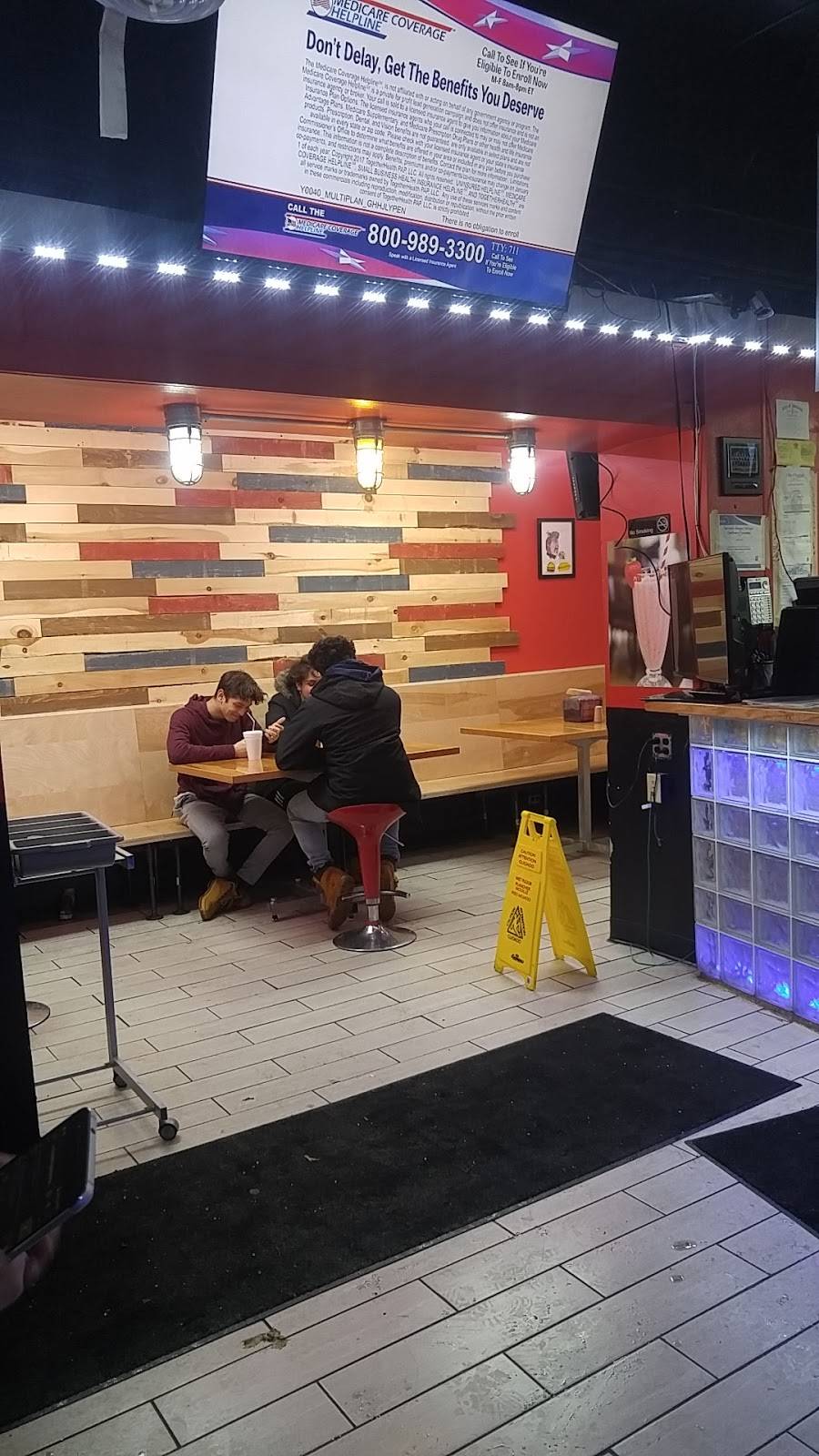 Got Burger! | restaurant | 301 W Cross St, Ypsilanti, MI 48197, USA | 7342197240 OR +1 734-219-7240