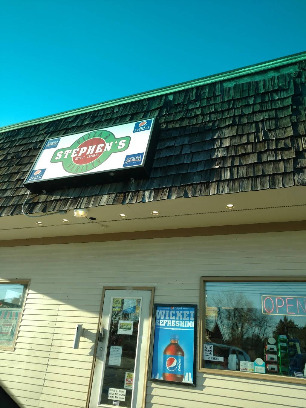 Stephens Pizza | restaurant | 1054 Sabattus St, Lewiston, ME 04240, USA | 2077773700 OR +1 207-777-3700