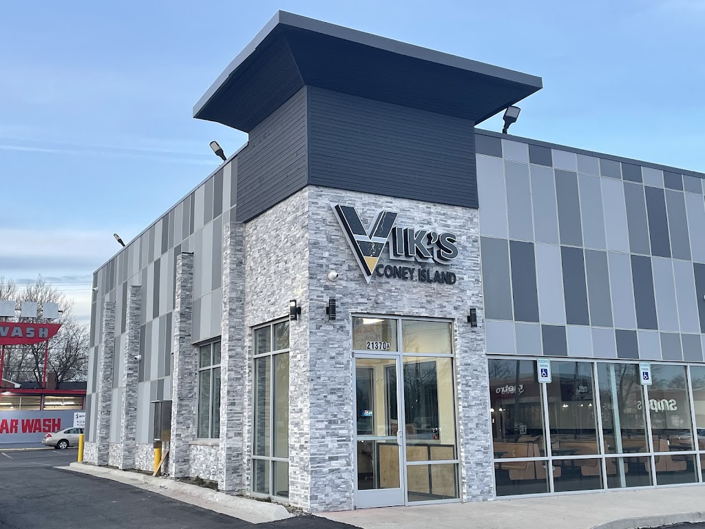 Viks Coney Island | restaurant | 21370 W McNichols Rd, Detroit, MI 48219, USA | 3136336750 OR +1 313-633-6750