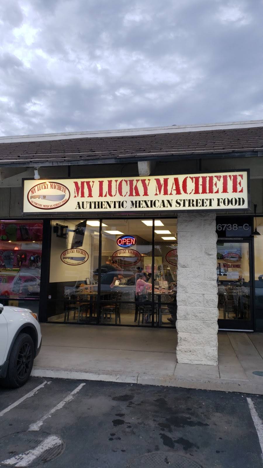 My Lucky Machete Authentic Mexican Street Food | restaurant | 16738 Lakeshore Dr, Lake Elsinore, CA 92530, USA | 9514574066 OR +1 951-457-4066