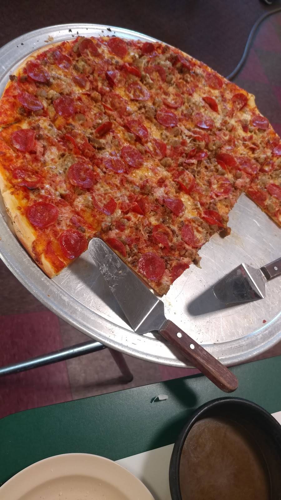 Rose Brothers Pizza | restaurant | 7680 S Wayne St, Hamilton, IN 46742, USA | 2604883534 OR +1 260-488-3534