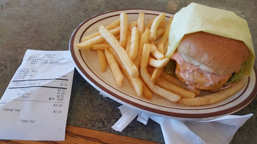 Toms Burgers | restaurant | 42741 30th St W, Lancaster, CA 93536, USA | 6617180777 OR +1 661-718-0777