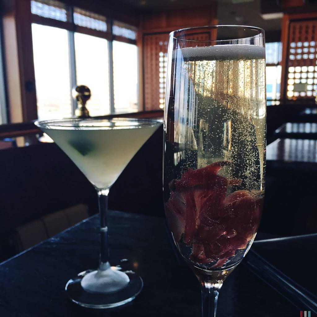 Crows Nest | restaurant | 939 W 5th Ave, Anchorage, AK 99501, USA | 9072766000 OR +1 907-276-6000