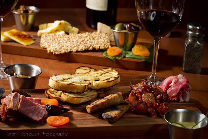 Windjammer Restaurant | restaurant | 1076 Williston Rd, South Burlington, VT 05403, USA | 8028626585 OR +1 802-862-6585