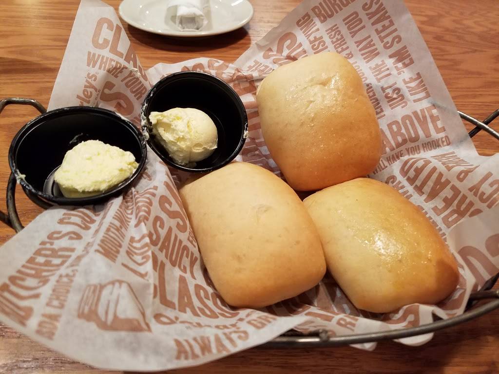 OCharley’s Restaurant & Bar | restaurant | 1560 Hustonville Rd, Danville, KY 40422, USA | 8599368040 OR +1 859-936-8040