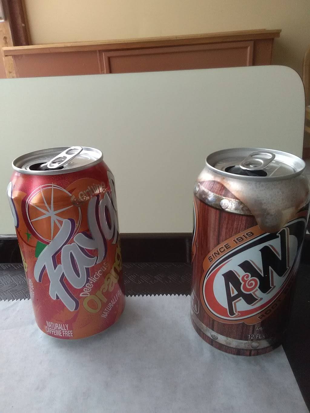 Joe Anns Bar B-Q | restaurant | 3139 Jerome St, Detroit, MI 48212, USA | 3133663775 OR +1 313-366-3775