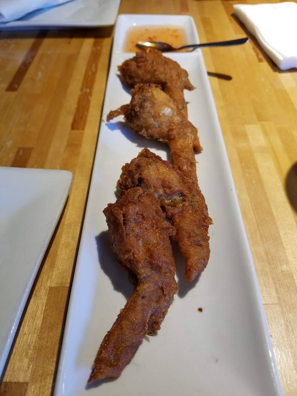 Manaow Thai | restaurant | 3618 E Broadway, Long Beach, CA 90803, USA | 5624332574 OR +1 562-433-2574