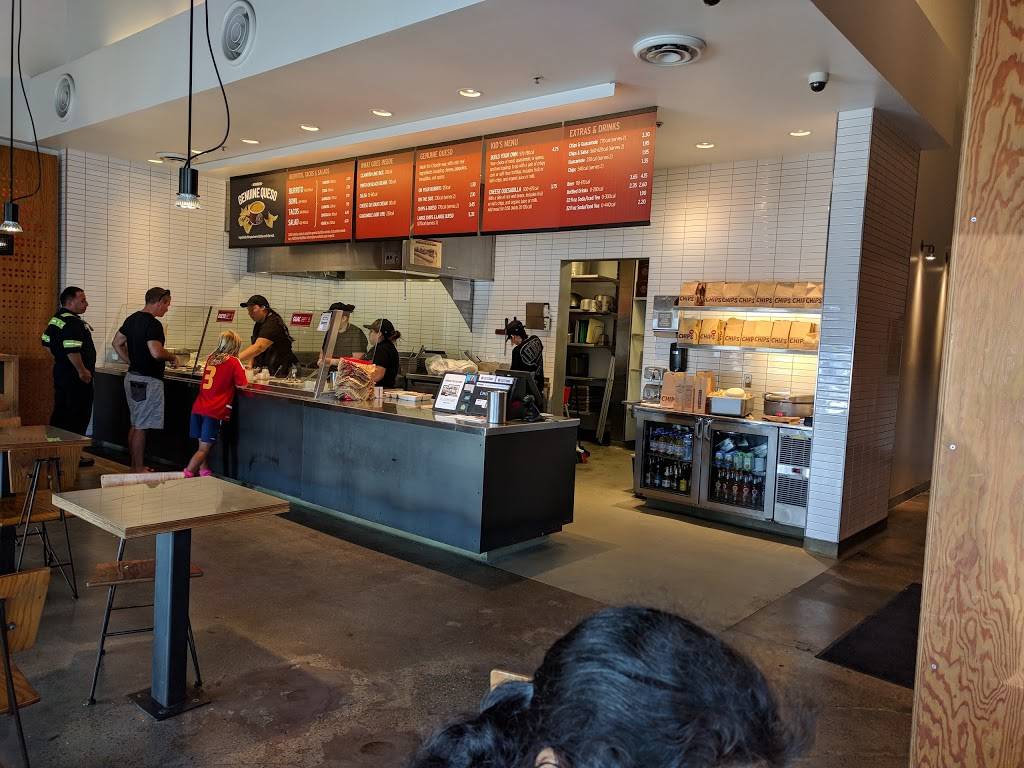 Chipotle Mexican Grill | restaurant | 2710 Via De La Valle Ste 290, Del Mar, CA 92014, USA | 8587241181 OR +1 858-724-1181