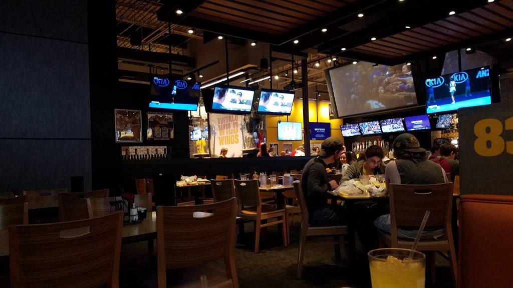 Buffalo Wild Wings | meal takeaway | 50 Old Mill Blvd, Washington, PA 15301, USA | 7242251201 OR +1 724-225-1201