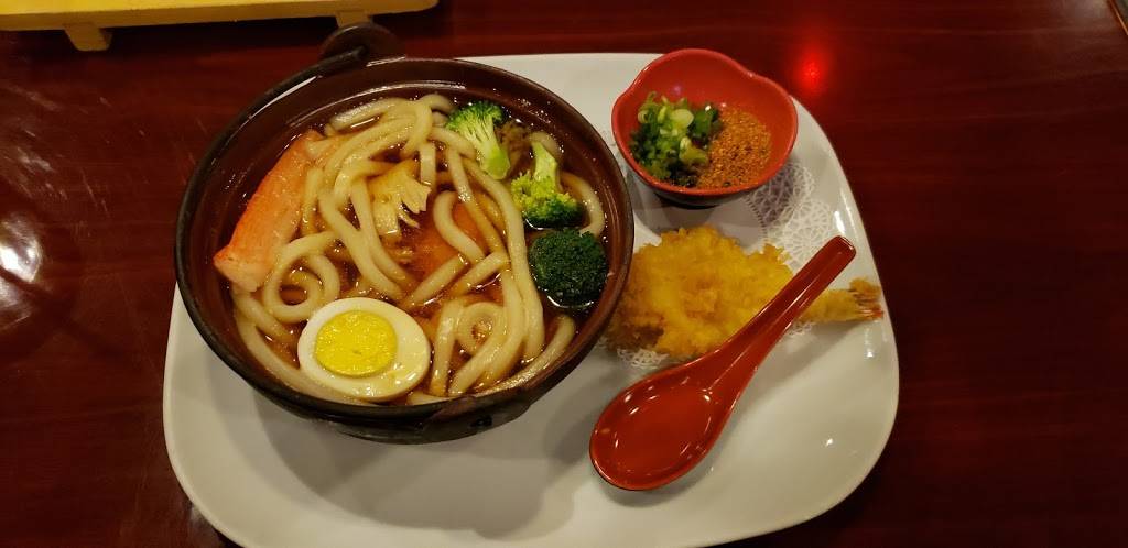 Akira Sushi Bar | restaurant | 9455 Owasso Expressway Frontage Rd, Owasso, OK 74055, USA | 9183766115 OR +1 918-376-6115