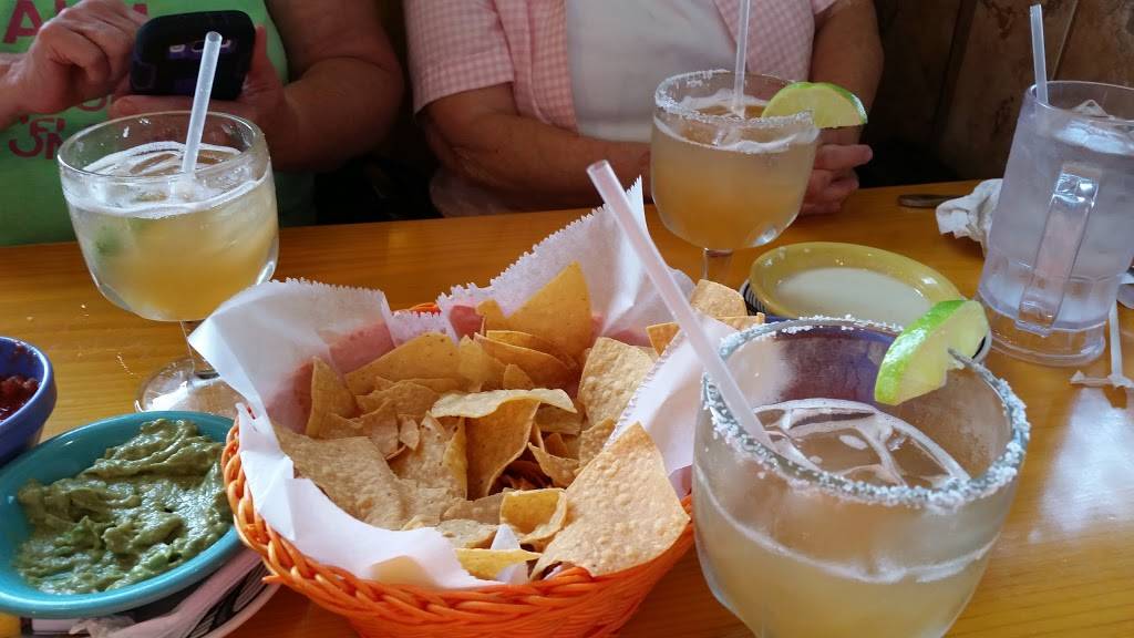 El Vaquero | restaurant | 200 Holiday Dr, Mattoon, IL 61938, USA | 2172347290 OR +1 217-234-7290