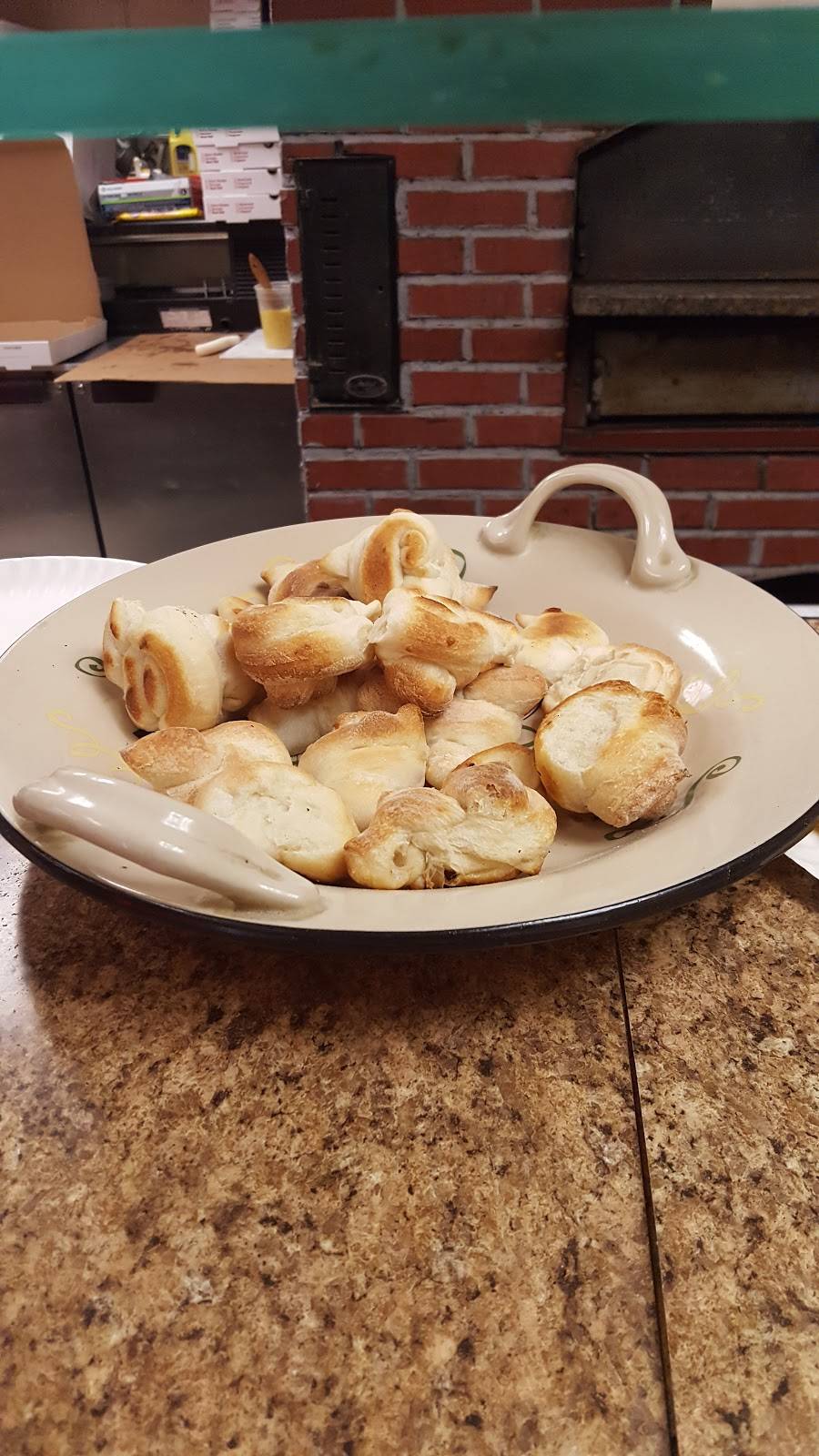 Big PaPas Brick Oven Pizza | restaurant | 2497 PA-611, Scotrun, PA 18355, USA | 5706889000 OR +1 570-688-9000